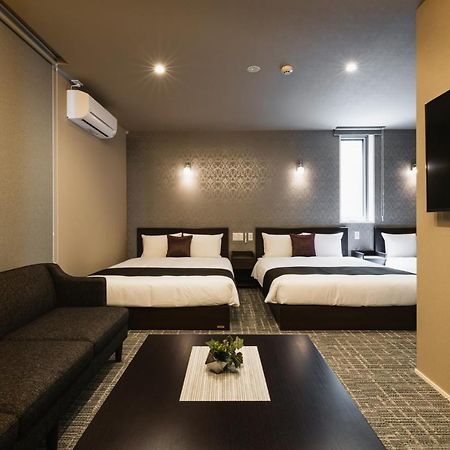 Grand Base Yakuin Odori Aparthotel Fukuoka  Exteriör bild